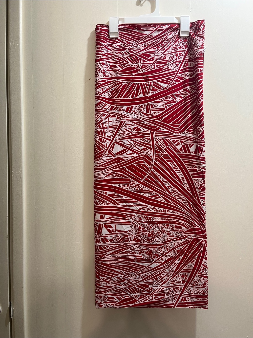 Manaola Kinolau 54X70 Pareo in good like new condition